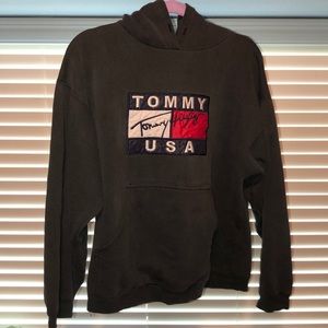 Tommy Hilfiger sweatshirt !
